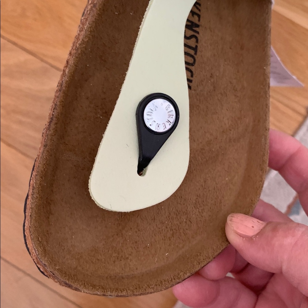 Birkenstock Women's Gizeh Mint Green Thong Sandal - Picture 7 of 8